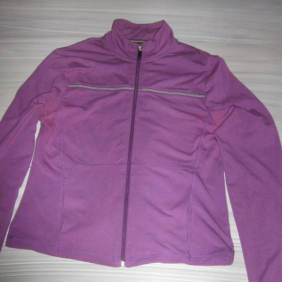 Be Inspired Ladies Activewear Top, Size small. $5.00 AS AN ADD ON - Picture 1 of 2
